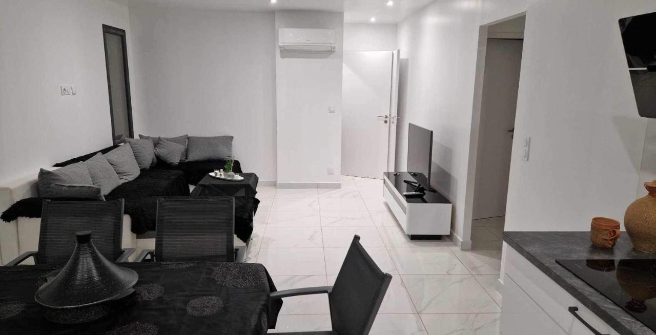 Appart Tout Neuf + Piscine ริฟซาลท์ส์ ภายนอก รูปภาพ